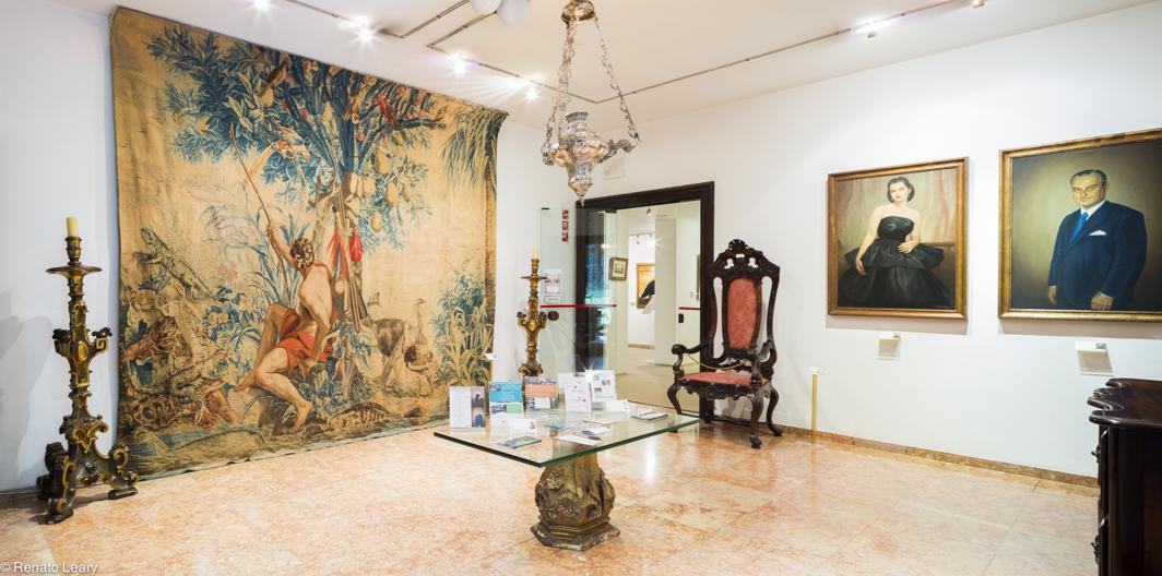 Sala com Obras expostas