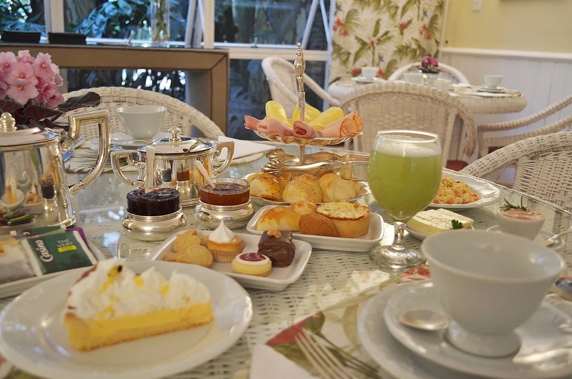 Café da manhã no salão de chá